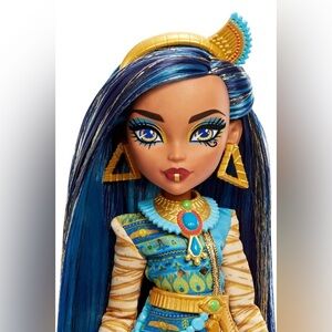 New-Monster High Doll, Cleo De Nile with Blue Streaked Hair
